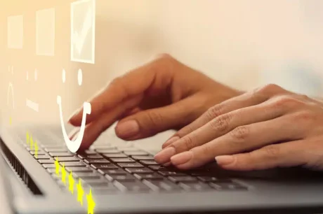 cliente avaliando a empresa e a empresa aguarda esse resultado para conferir o churn rate e desenvolver estratégias para manter o cliente