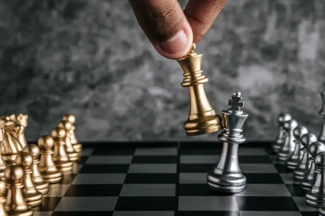 Diferencial competitivo. imagem de um jogo de xadrez, mas que, em um ambiente corporativo, representa uma empresa que alcançou e descobriu seu diferencial competitivo no mercado, alcançando mais vendas e fidelização de clientes